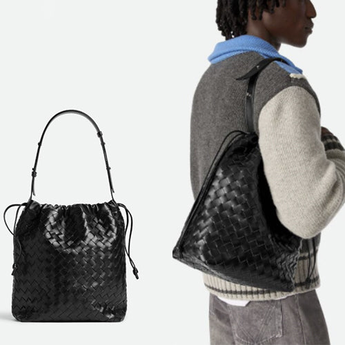 보테가 베네타 드로우스트링 숄더백 블랙