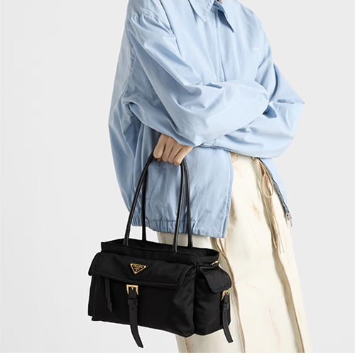 프라다 익스플로어 미디엄 리나일론 토트백