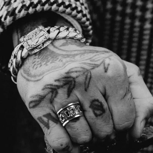 크롬하츠 BS 플레어 스피너링 반지