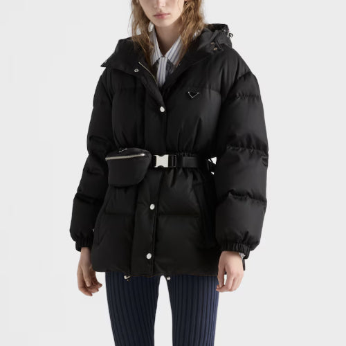 프라다 리나일론 다운 재킷 블랙