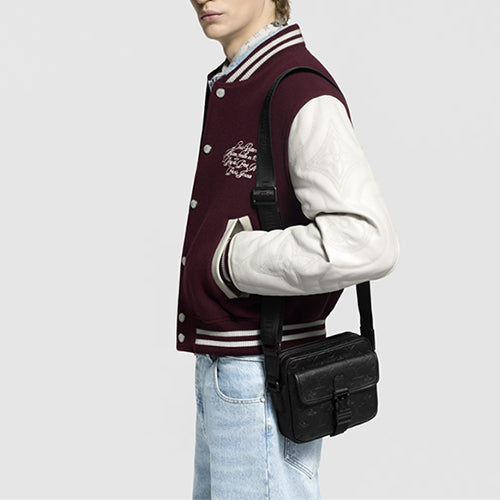 루이비통 겟어웨이 메신저 크로스백 블랙