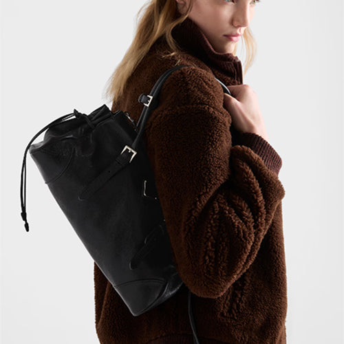 프라다 보니 미디움 앤틱 레더 숄더백 블랙