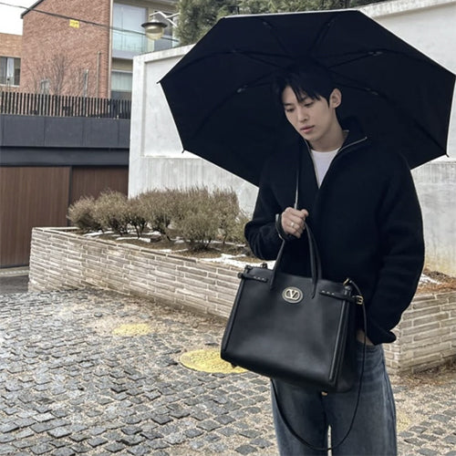 발렌티노 가라바니 앙티브 미디엄 레더 쇼퍼백 (덱스 착용)