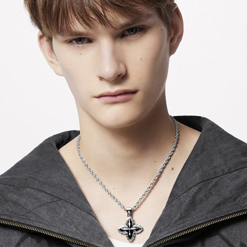 루이비통 LV 플라워 스터드 펜던트 목걸이~2Color~