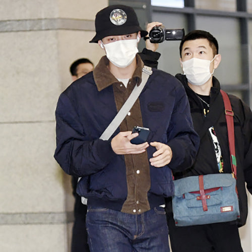 디올 꾸뛰르 까나쥬패턴 봄버 자켓(엑소 세훈 착용)