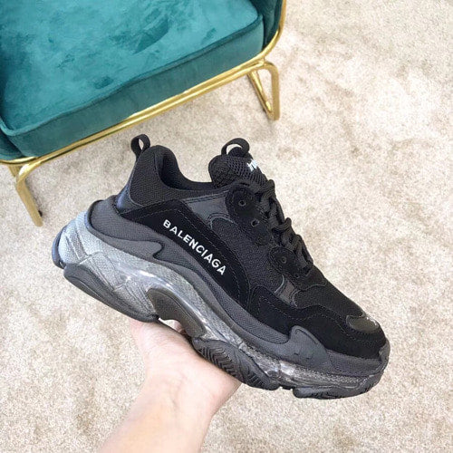 발렌시아가 트리플-S 에어솔 스니커즈 블랙